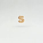 آویز حرف S